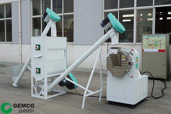 making chicken feed at home by poultry feed machine